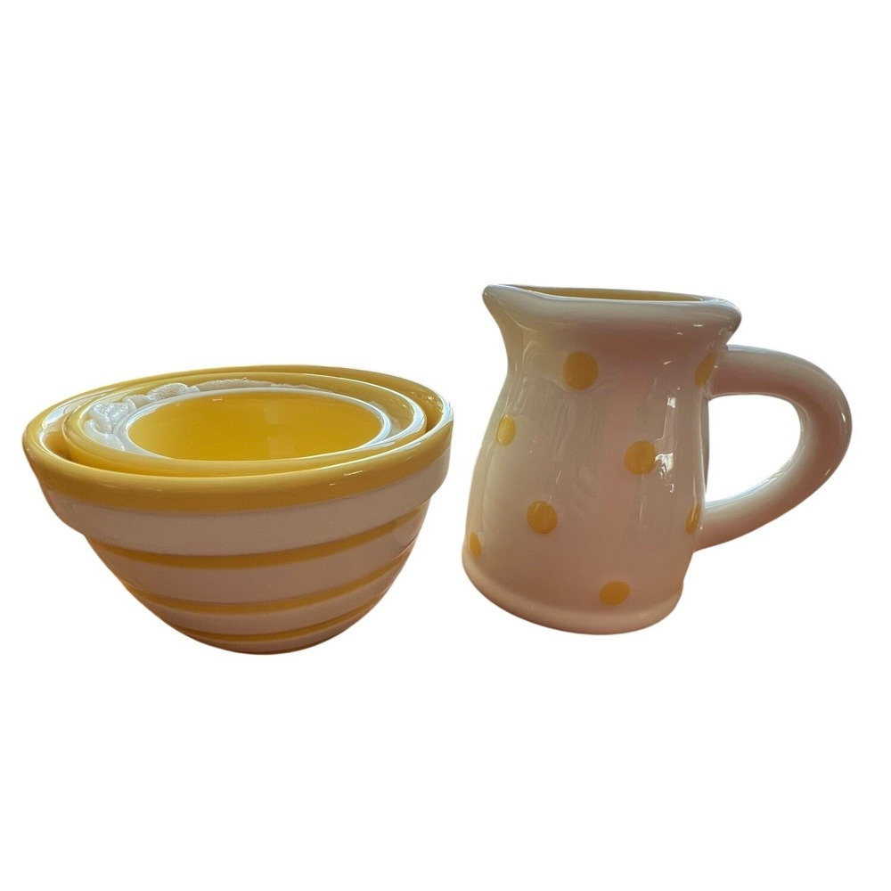 Grace's Pantry Mixing Bowl Set & Pitcher Yellow White Polka Dot Striped 4pc NWOT - Picture 2 of 10